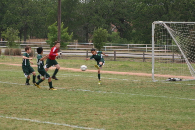 2011/04(April)/soccer/640x480_2011-04-30-Soccer Tournament-04.JPG